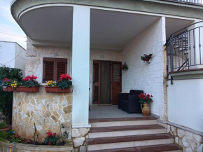 B&B Cardone Locorotondo
